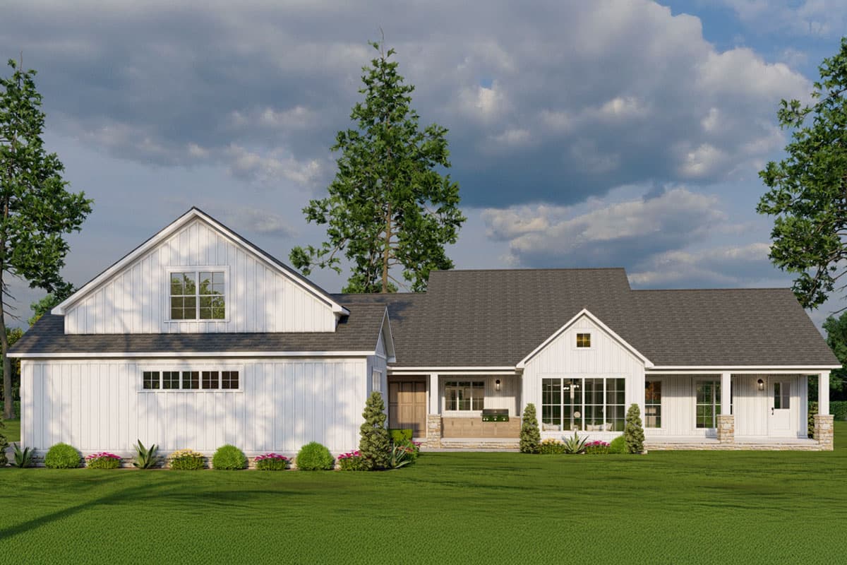 Plan 70903MK: 3-Bedroom Modern Farmhouse Plan with Outdoor Kitchen - 2580 Sq Ft - Image #5 - Country, Farmhouse, Modern Farmhouse