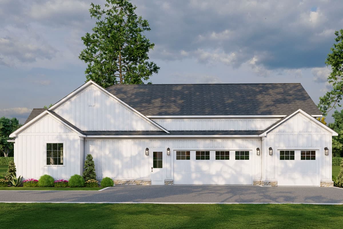 Plan 70903MK: 3-Bedroom Modern Farmhouse Plan with Outdoor Kitchen - 2580 Sq Ft - Image #8 - Country, Farmhouse, Modern Farmhouse