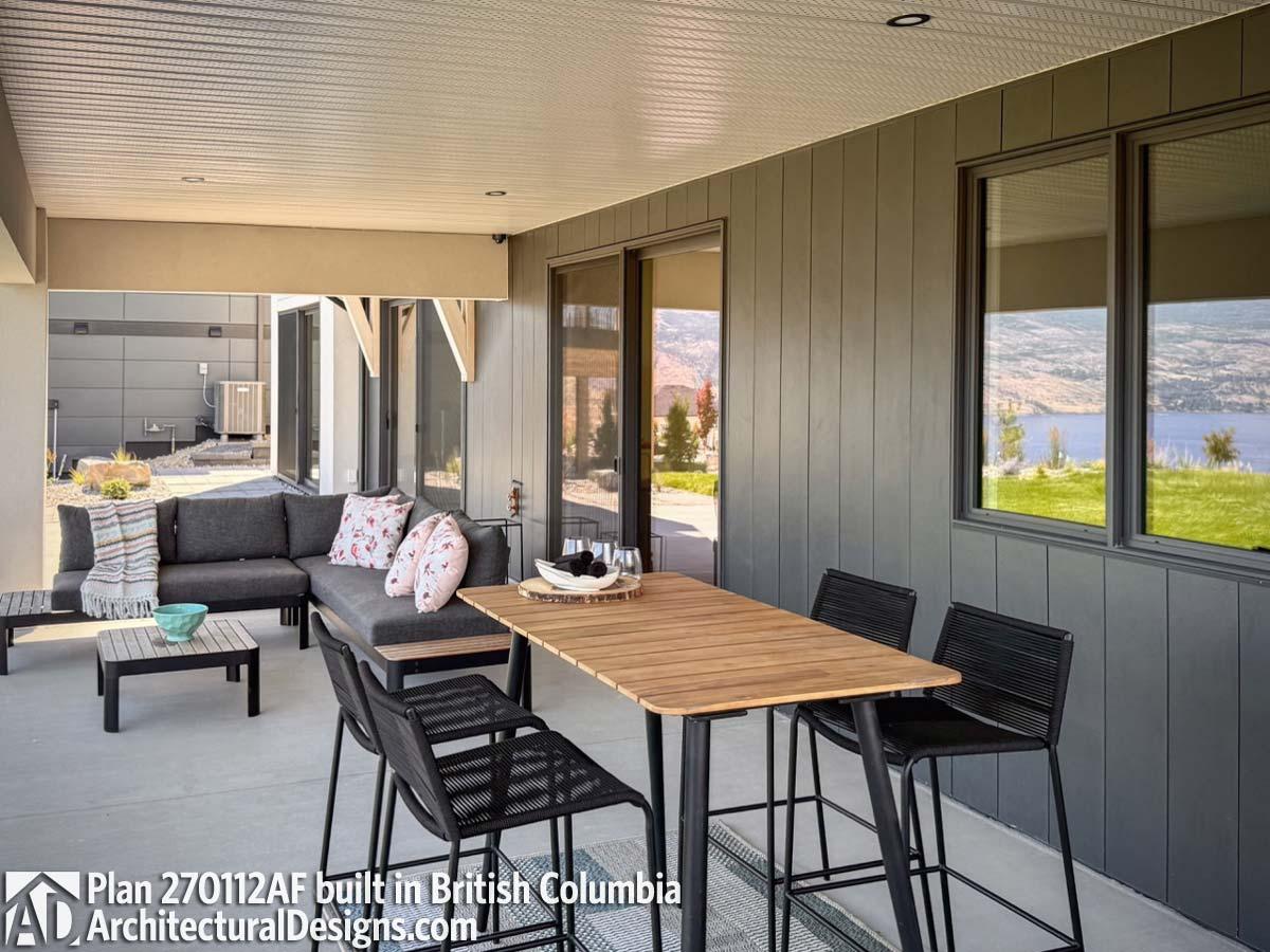 Client Photo id:  567485