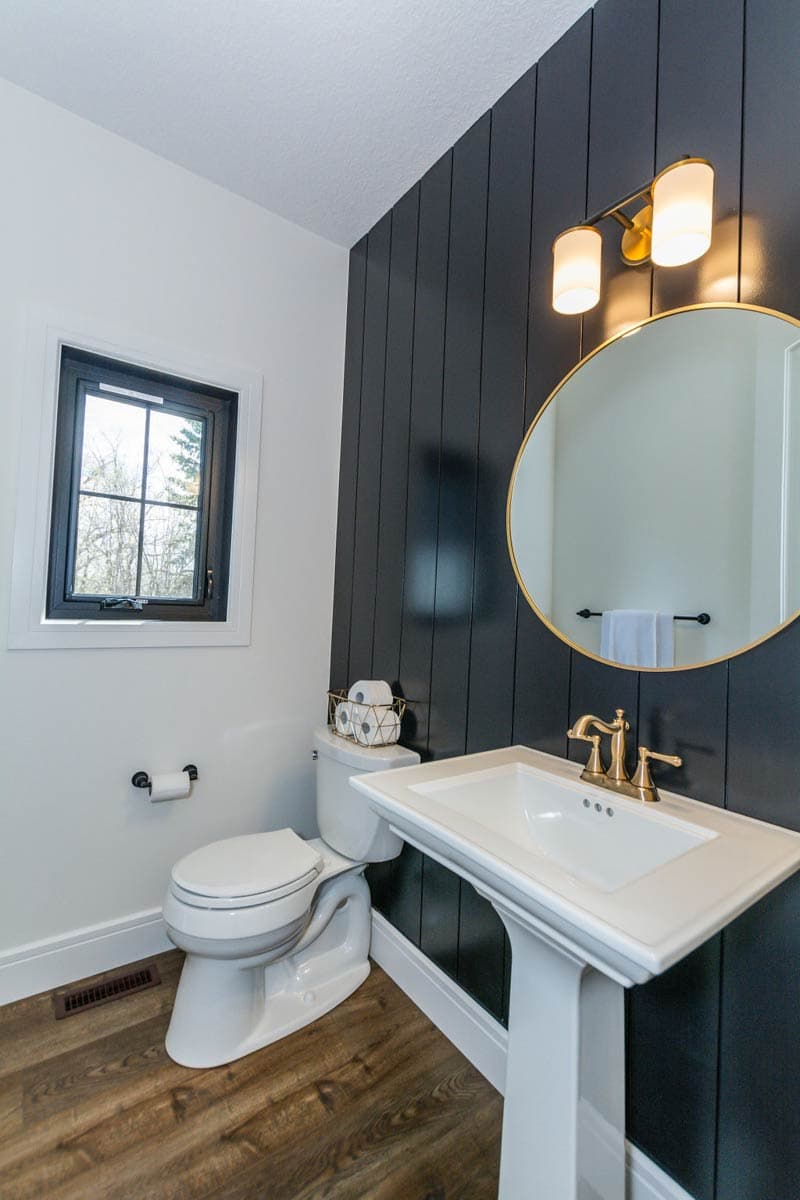 Plan 81853AB: 3-Bed Rustic Mountain Cabin House Plan with Vaulted Living Room - 2001 SQ Ft - Image #16 - Cabin, Mountain, Rustic