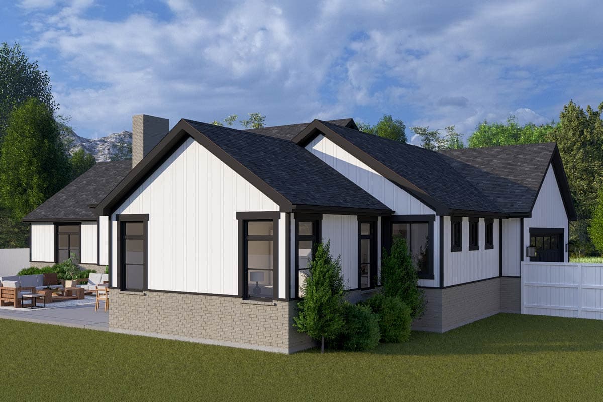 Plan 61602UT: Single-Story Country Ranch House Plan with Jack & Jill Bathroom - 2672 Sq Ft - Image #5 - Country, Ranch