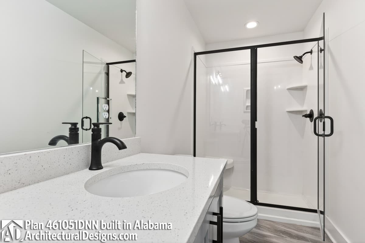 Customer Photo id:  595598