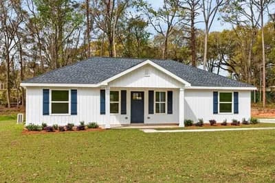 Traditional Country Ranch House Plan with Split-Bedroom Layout - 1344 Sq Ft