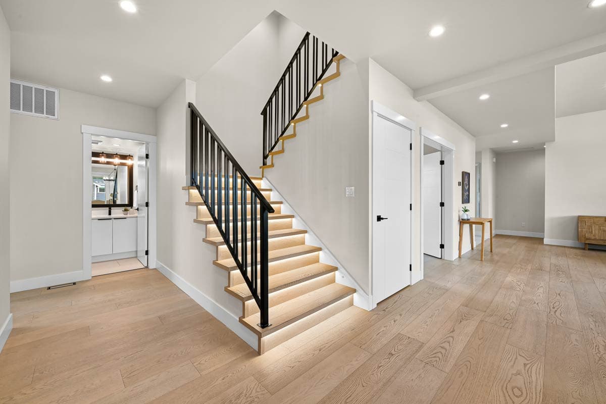 Plan 280247JWD: 4-Bedroom Contemporary Farmhouse House Plan with Master on Main and Bonus Room - Image #8 - Contemporary, Farmhouse, Mountain