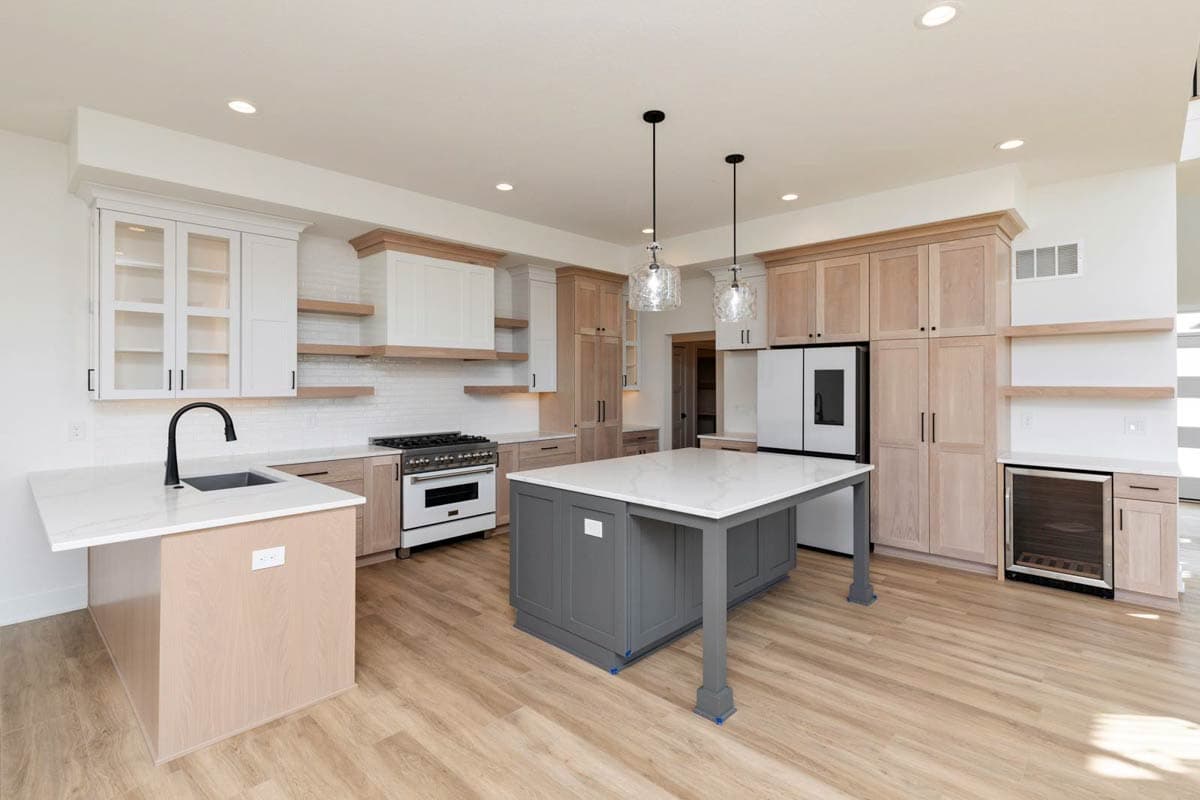 Plan 890145AH: Modern House Plan with Main Level Master, Two-Story Great Room, 3-Car Garage - Image #10 - Modern