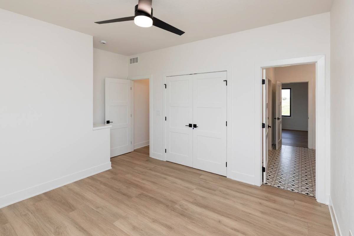 Plan 890145AH: Modern House Plan with Main Level Master, Two-Story Great Room, 3-Car Garage - Image #26 - Modern