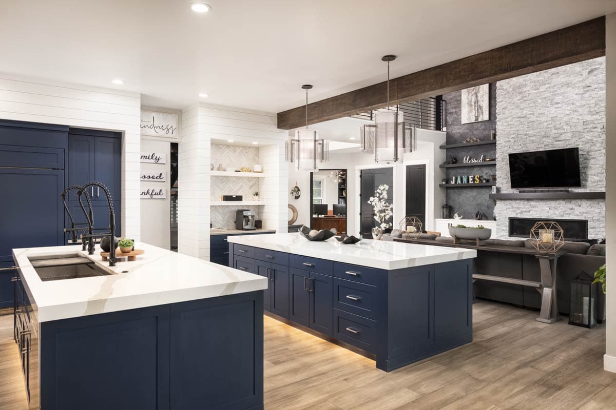 Plan 95319RW: Luxurious 5-Bed Farmhouse House Plan with Two-Story Great Room and 4-Car Garage - Image #10 - Farmhouse, Mountain, New American