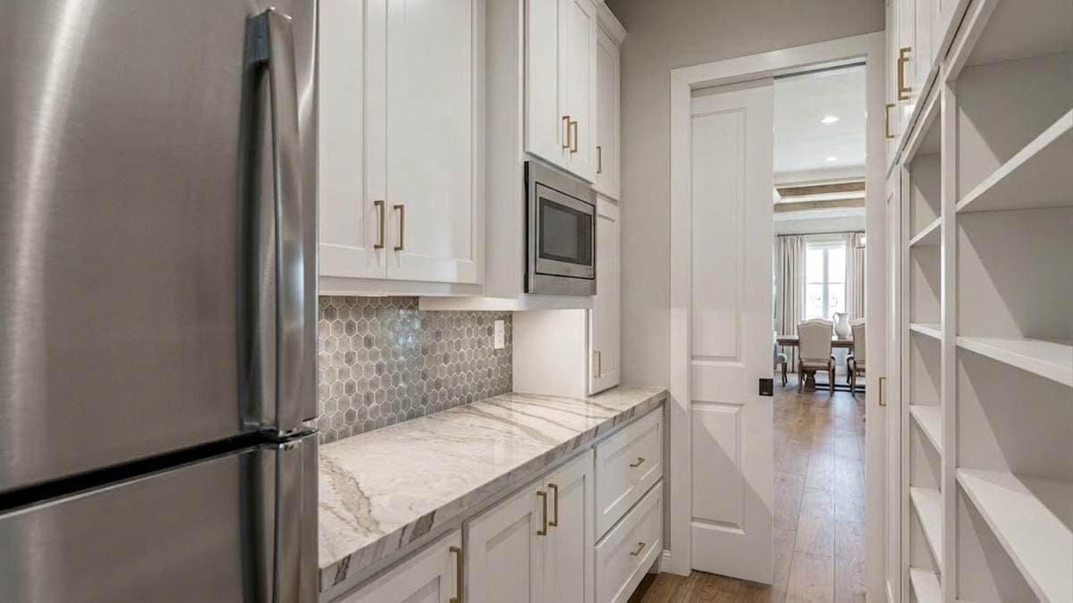 Plan 774002MWK: Elegant French Country House Plan with Split Bedrooms and Finished Bonus Room - Image #10 - Acadian, French Country, Louisiana-Style, Southern, Traditional