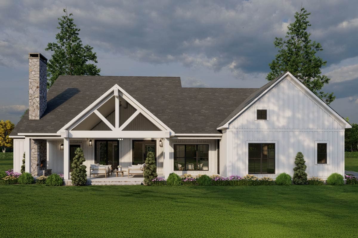 Plan 70931MK: Modern Farmhouse House Plan: Split Beds, Bonus Room, Outdoor Fireplace - Image #11 - Farmhouse, Modern Farmhouse