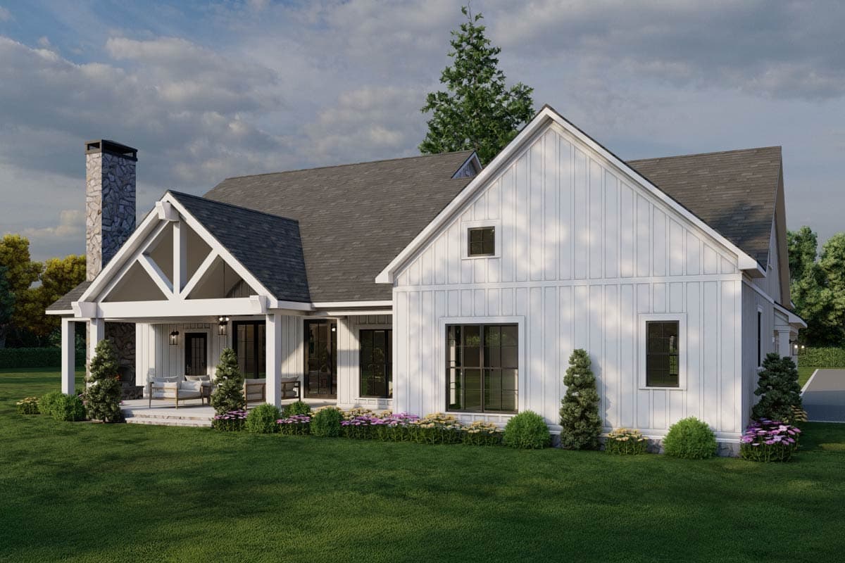 Plan 70931MK: Modern Farmhouse House Plan: Split Beds, Bonus Room, Outdoor Fireplace - Image #13 - Farmhouse, Modern Farmhouse