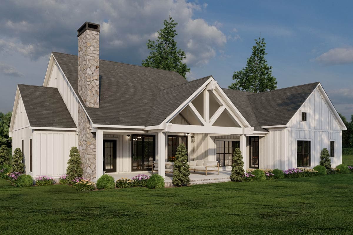Plan 70931MK: Modern Farmhouse House Plan: Split Beds, Bonus Room, Outdoor Fireplace - Image #14 - Farmhouse, Modern Farmhouse
