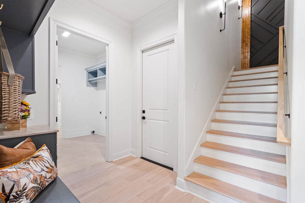 Plan 185022PHD: Modern Farmhouse House Plan with Main-Level Master Suite and Loft - Image #7 - Modern Farmhouse, Transitional