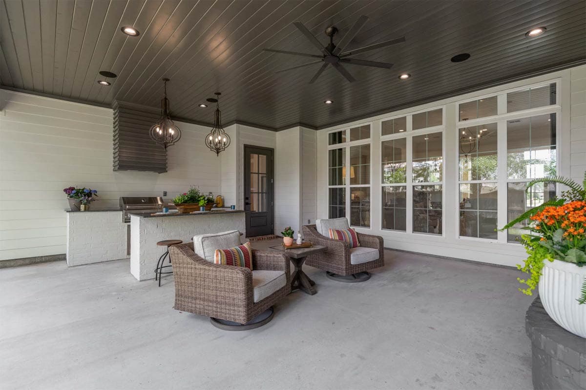 Plan 185022PHD: Modern Farmhouse House Plan with Main-Level Master Suite and Loft - Image #10 - Modern Farmhouse, Transitional