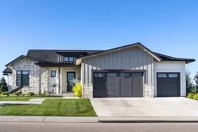 Expansive New American Ranch House Plan with Split Beds and 3-Car Garage