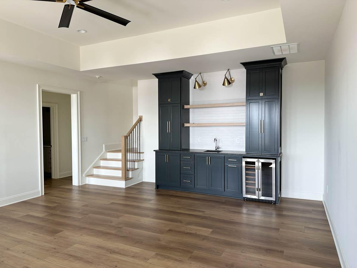 Plan 24431TW: Modern Farmhouse Craftsman House Plan: 4 Beds, Walkout Lower Level, 3-Car Garage - Image #16 - Craftsman, Modern Farmhouse
