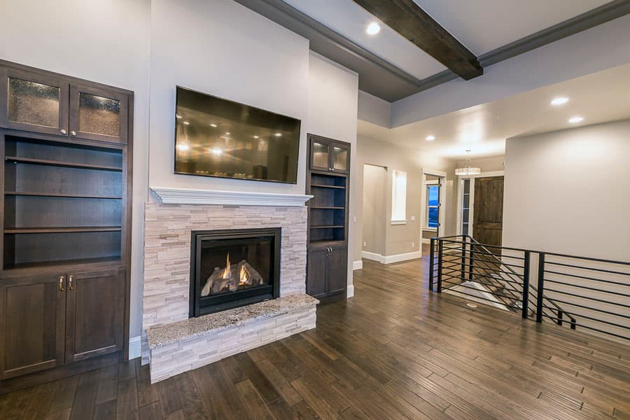 Plan 95348RW: Luxury Craftsman Ranch House Plan with Split Bedrooms and Angled 3-Car Garage - Image #7 - Craftsman, Mountain, New American, Ranch, Traditional