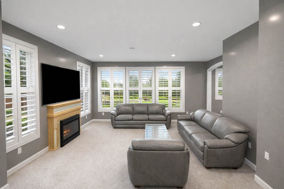 Plan 61711UT: Traditional 4-Bedroom House Plan with Home Office and Three-Car Garage - Image #22 - Traditional