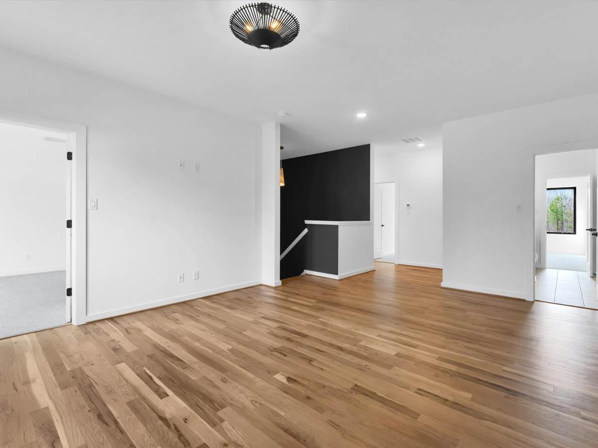 Plan 260032RVC: Contemporary 5-Bedroom House Plan with Main Level Master Suite and Flex Space - Image #14 - Contemporary, Craftsman, Modern, Northwest