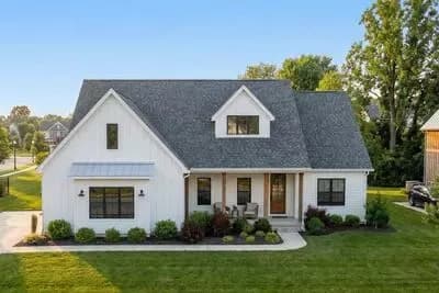 Modern Farmhouse House Plan with 3 Bedrooms and Split Bedroom Layout