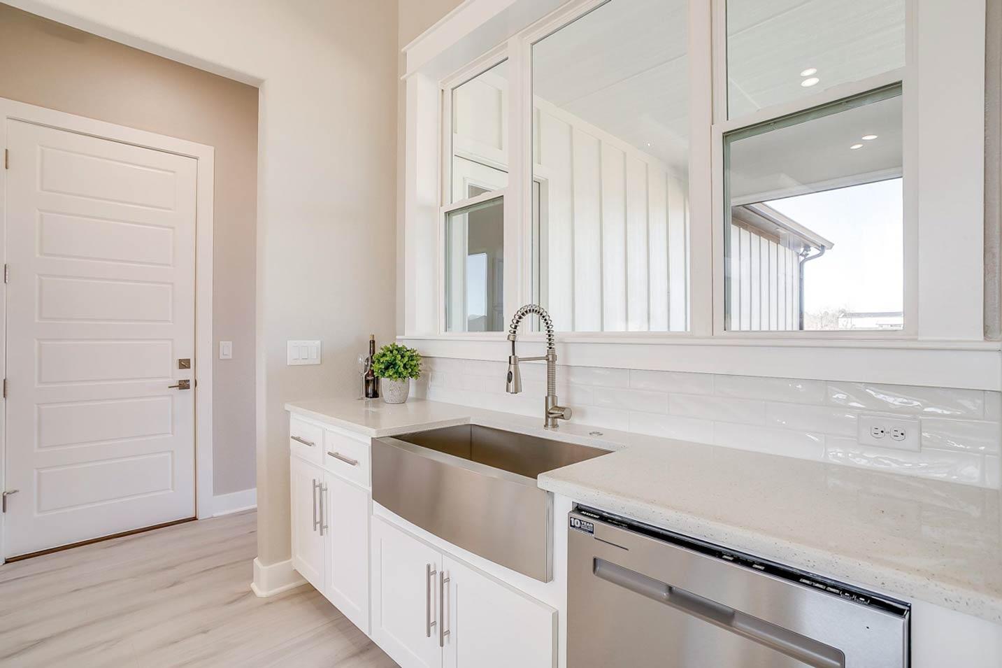 Plan 56568SM: Modern Farmhouse Plan with 4 Bedrooms and Outdoor Kitchen - Image #33 - Farmhouse, Modern Farmhouse, New American