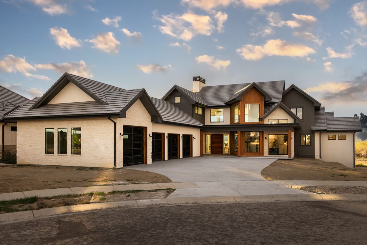 Plan image - 95381RW:Modern Luxury Four Bedroom House Plan with Four Car Garage