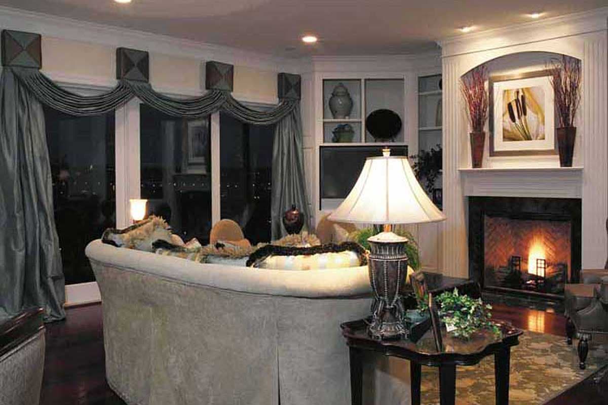 Plan 39145ST: Complete with Rooftop Terrace - Image #7 - European