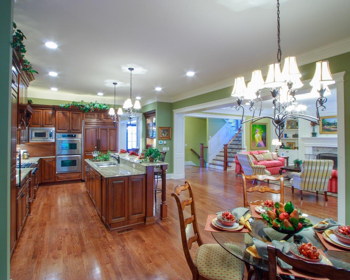 Plan 39220ST: 4 Bedrooms and Rounded Balcony - Image #6 - Georgian, Southern, Traditional