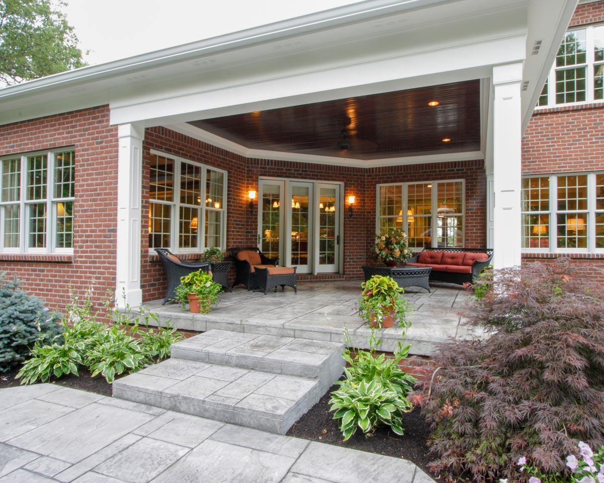 Plan 39220ST: 4 Bedrooms and Rounded Balcony - Image #17 - Georgian, Southern, Traditional