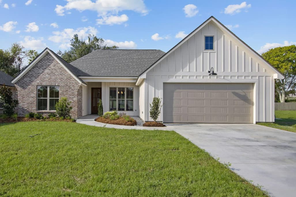 Plan image - 185050PHD:Modern Farmhouse House Plan with 4 Bedrooms and 2,170 Square Feet