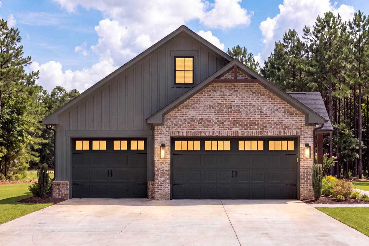 Plan 52056HZ: Stand-Alone 3-Car Garage Carriage House ADU Plan with 1-Bed Apartment in the Back - Image #4 - Carriage, Country, Modern Farmhouse, New American, Traditional