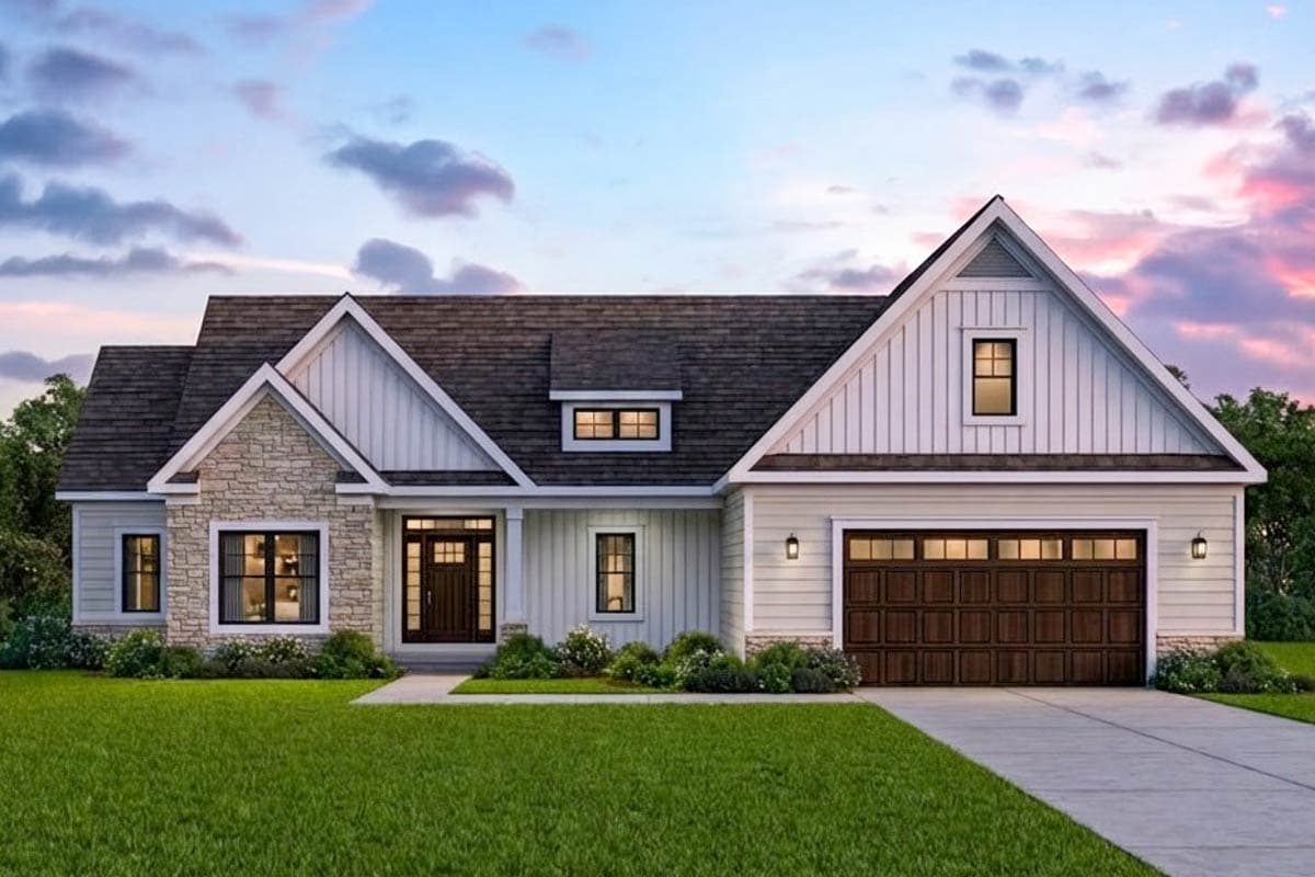 Plan image - 790186GLV:Three Bedroom New American House Plan with Split Bedroom Layout