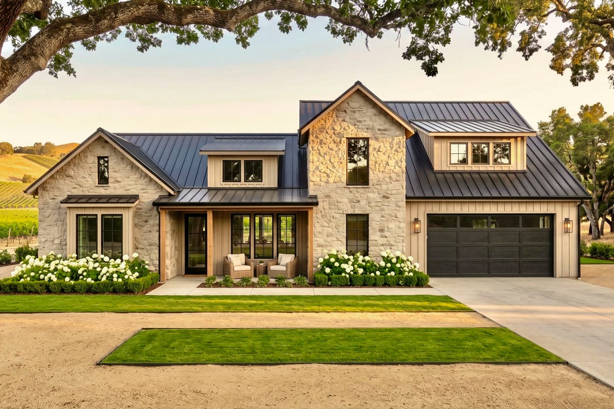 Plan image - 820023WSF:Transitional Farmhouse House Plan with 3 Bedrooms and Vaulted Ceilings