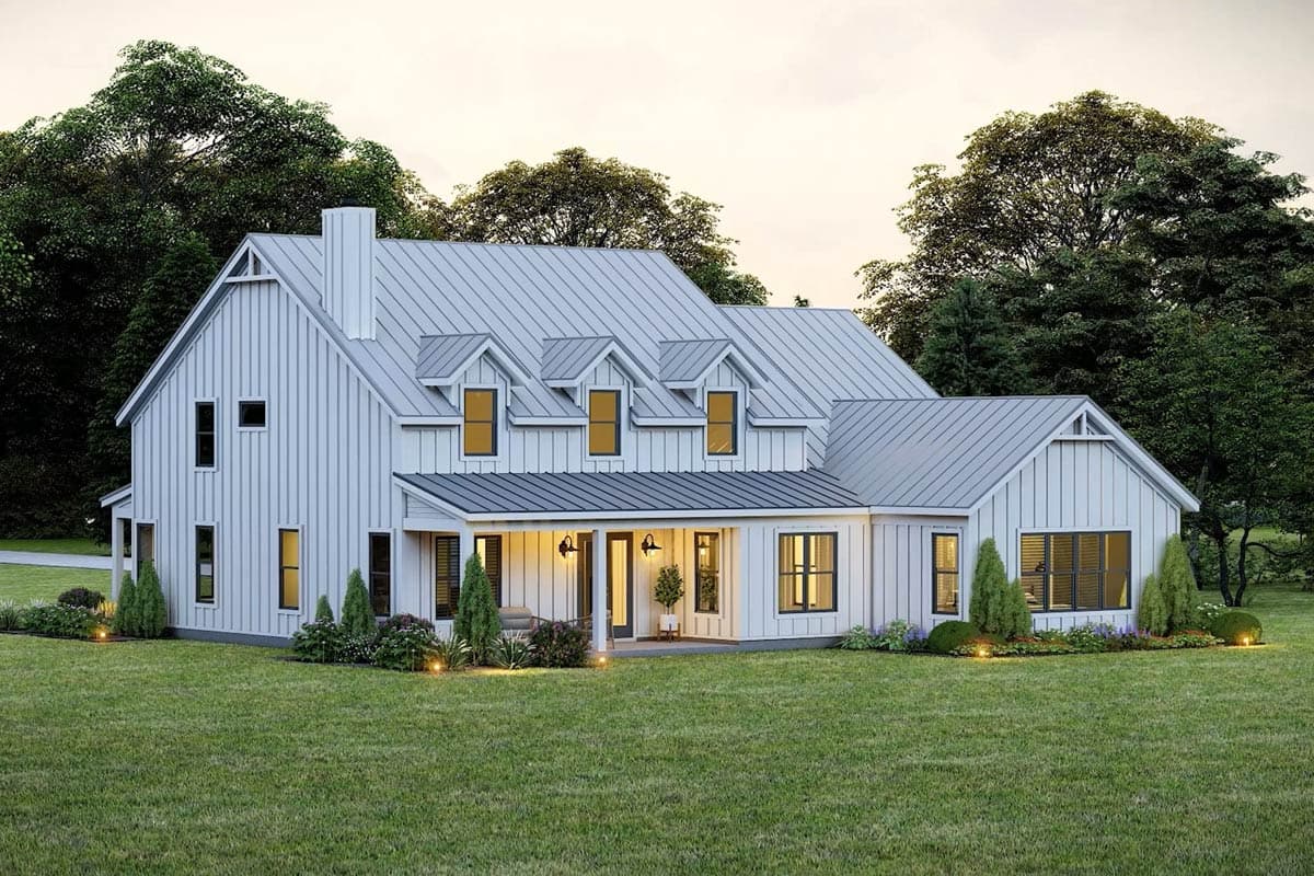 Plan 680720VR: Spacious Modern Farmhouse House Plan with Five Bedrooms and Bonus Room - Image #2 - Farmhouse, Modern Farmhouse