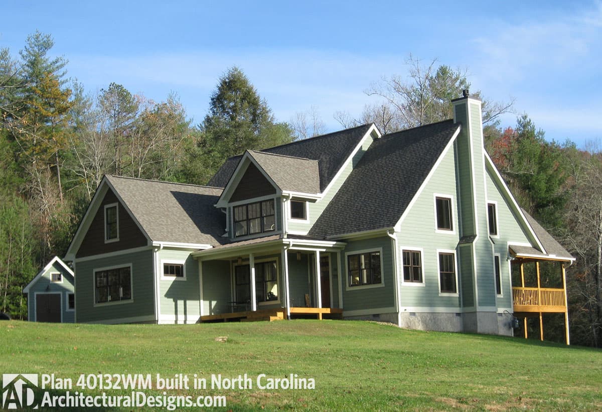 build gallery item - House Plan 40132WM comes to life in North Carolina
