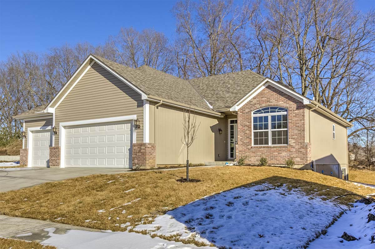 Plan 40613DB: 3-Bed Home Plan With Drop Zone - 1642 Sq Ft - Image #5 - Cottage, Country, Craftsman, Ranch, Traditional