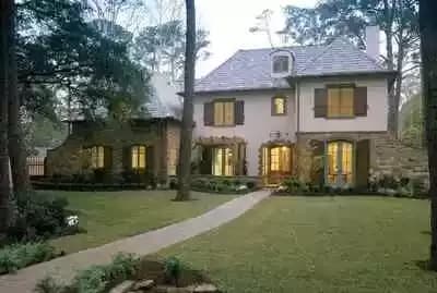 Luxurious French Chateau