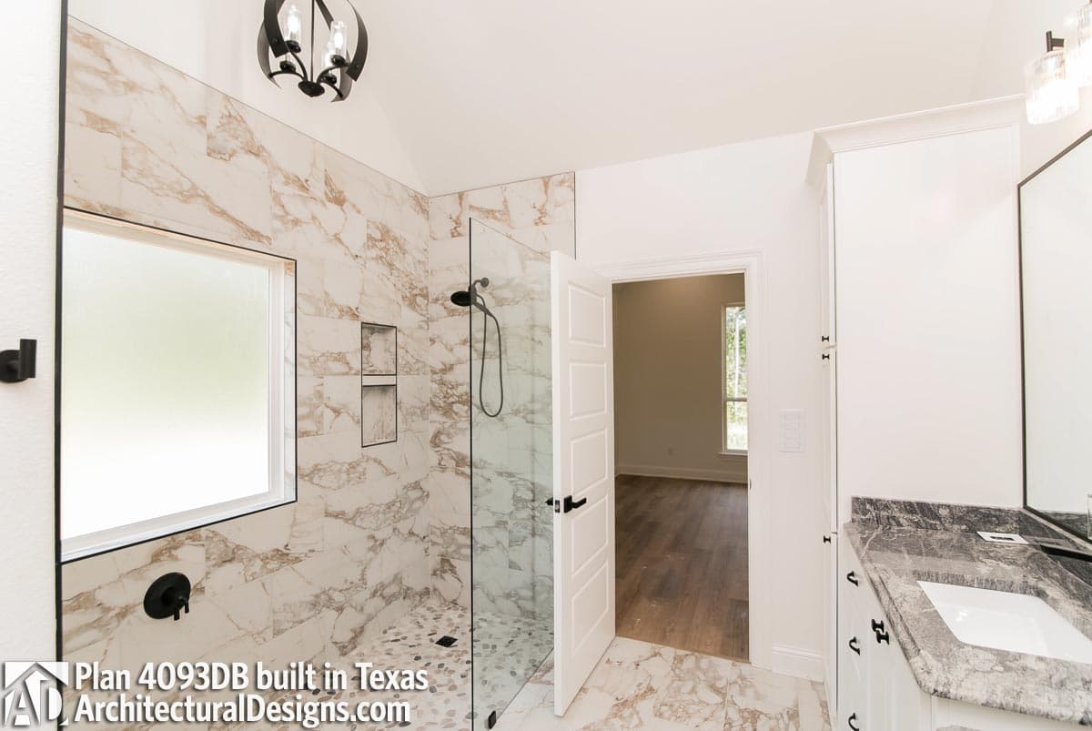 Client Photo id:  480064