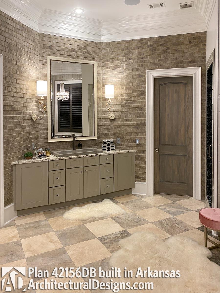 Client Photo id:  324335