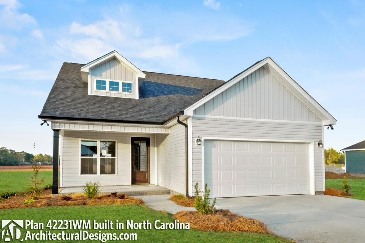 build gallery item - House Plan 42231WM Comes to Life in North Carolina