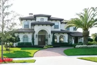 6-bed Mediterranean-style House Plan with 3-car Garage 