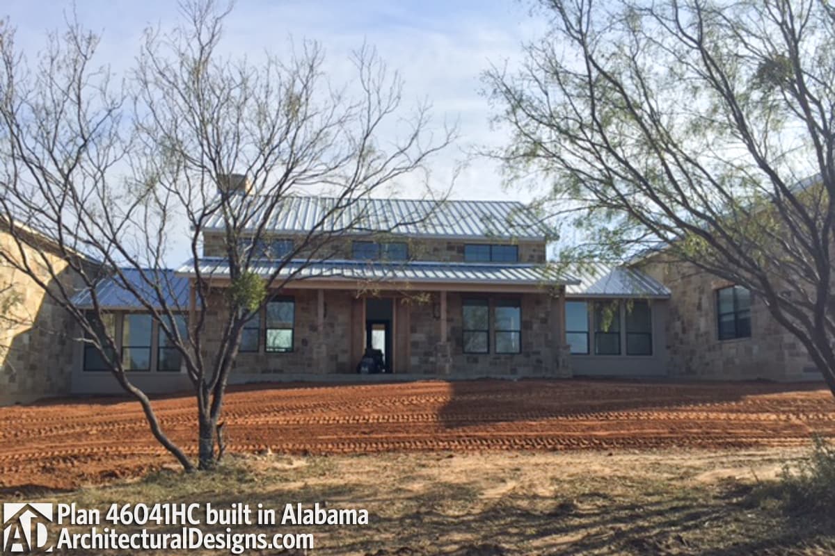 build gallery item - Hill Country House Plan 46041HC comes to life in Alabama!