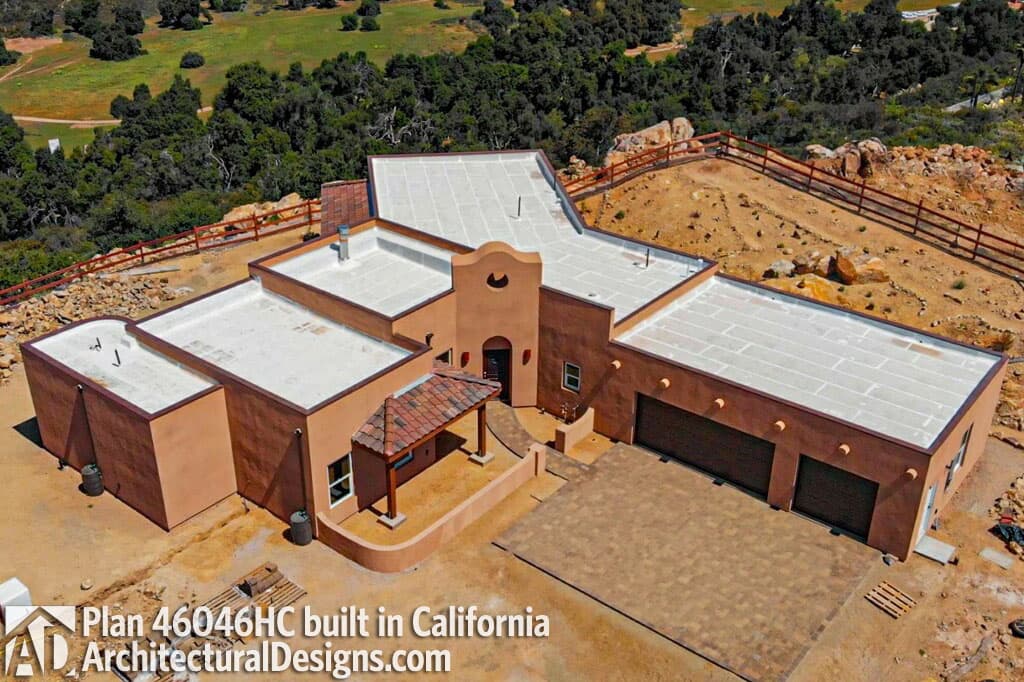 build gallery item - House Plan 46046HC comes to life in California