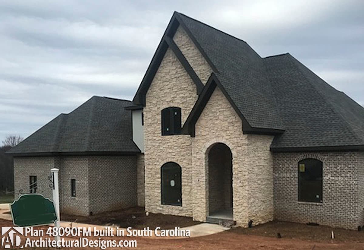 Client Photo id:  249635