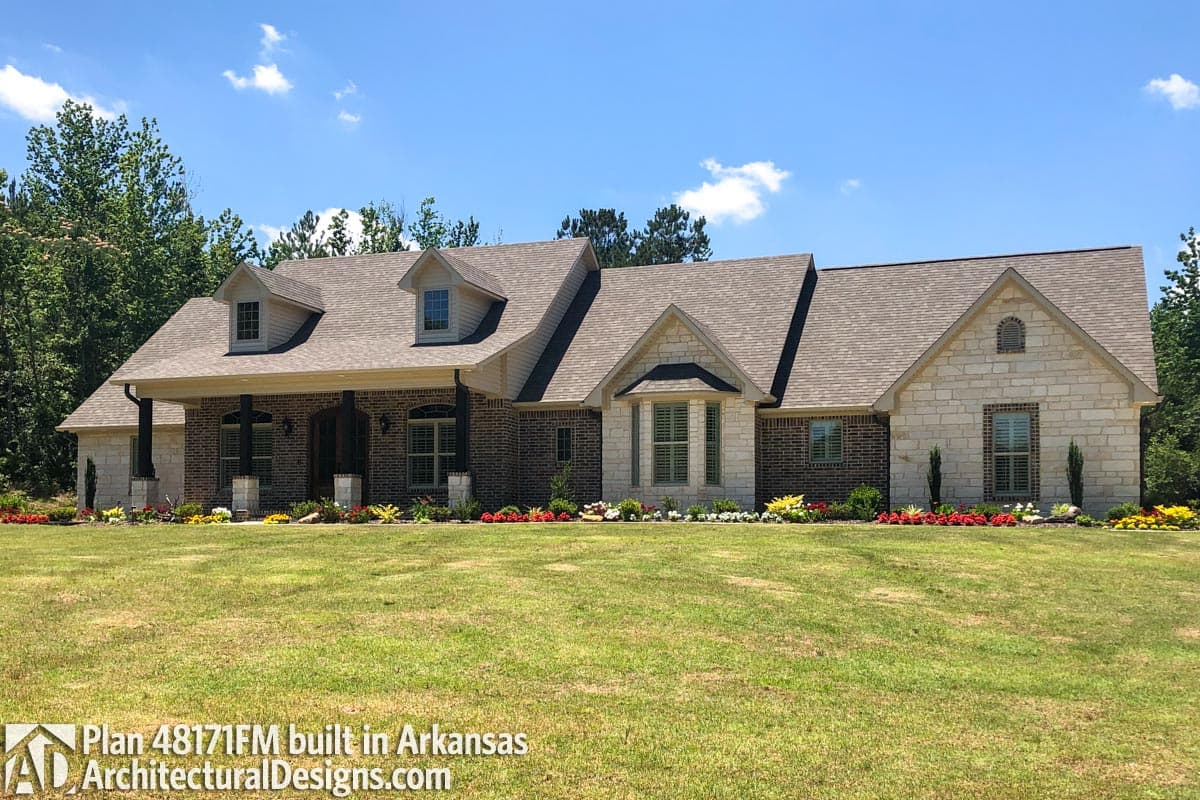 build gallery item - House Plan 48171FM Comes to Life in Arkansas