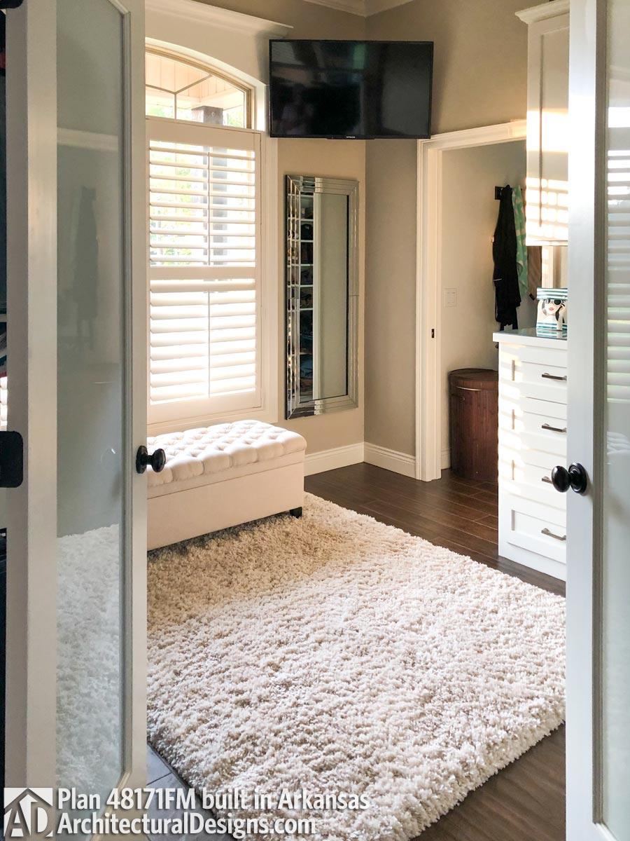 Client Photo id:  327855