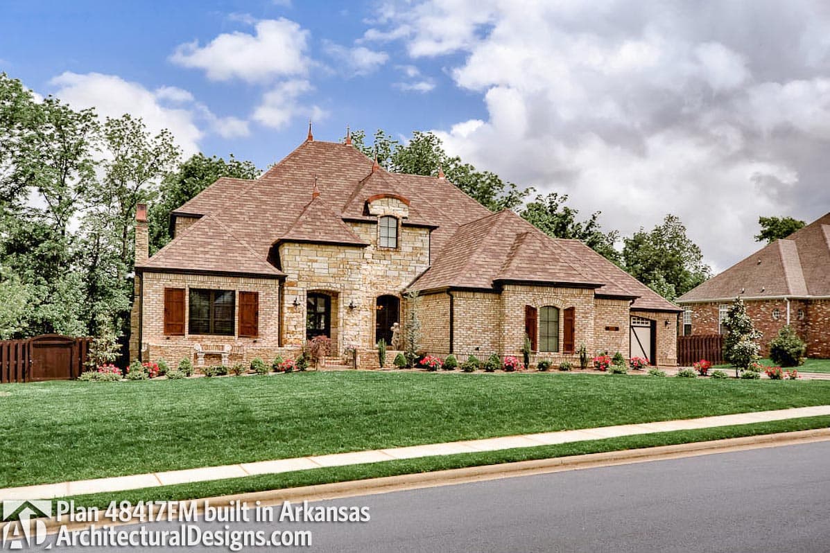 build gallery item - House Plan 48417FM Comes to Life in Arkansas