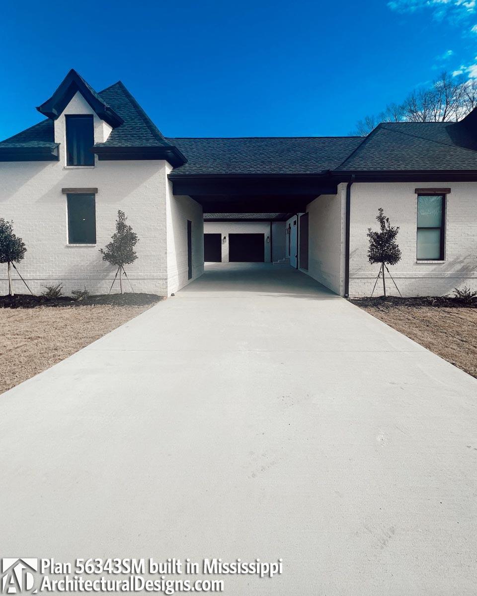 Client Photo id:  445191