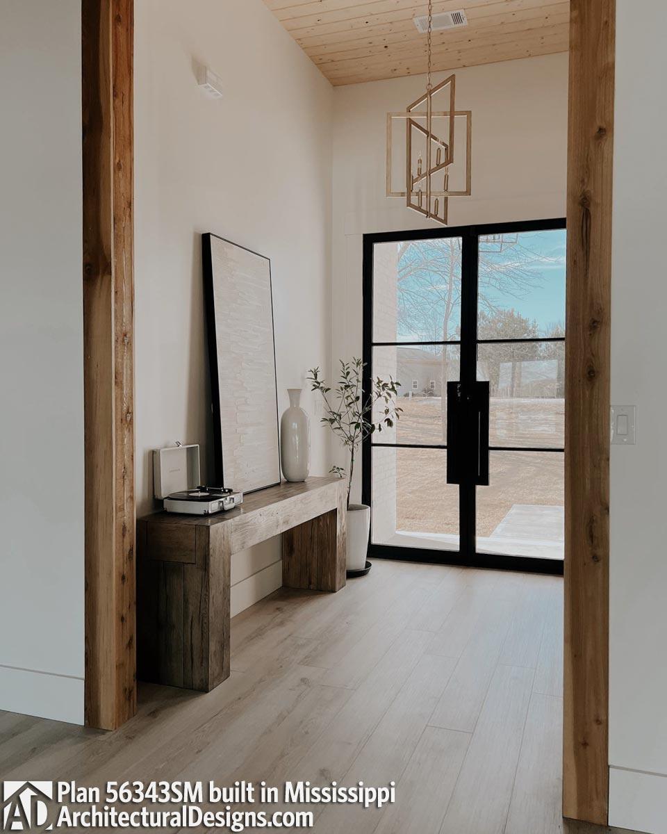 Client Photo id:  445195