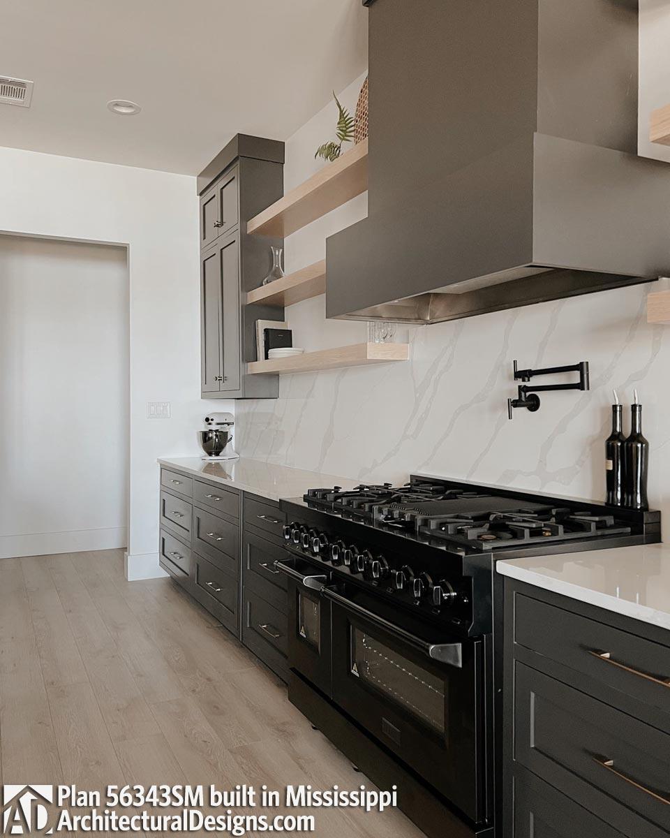 Client Photo id:  445199