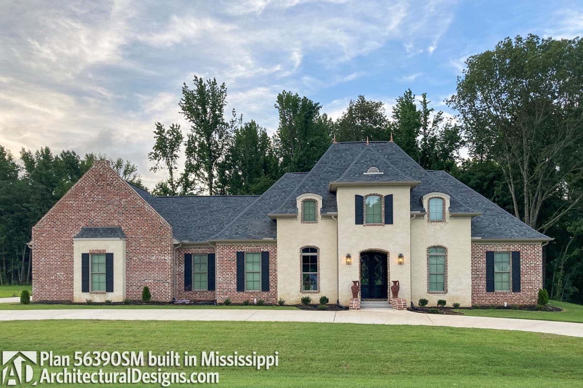 build gallery item - House Plan 56390SM Comes to Life in Mississippi